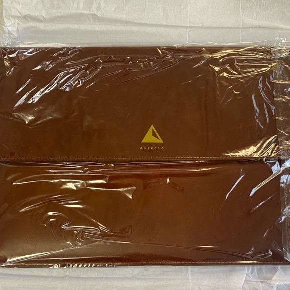 Brown Tablet Sleeve Dulccio - Picture 5 of 6